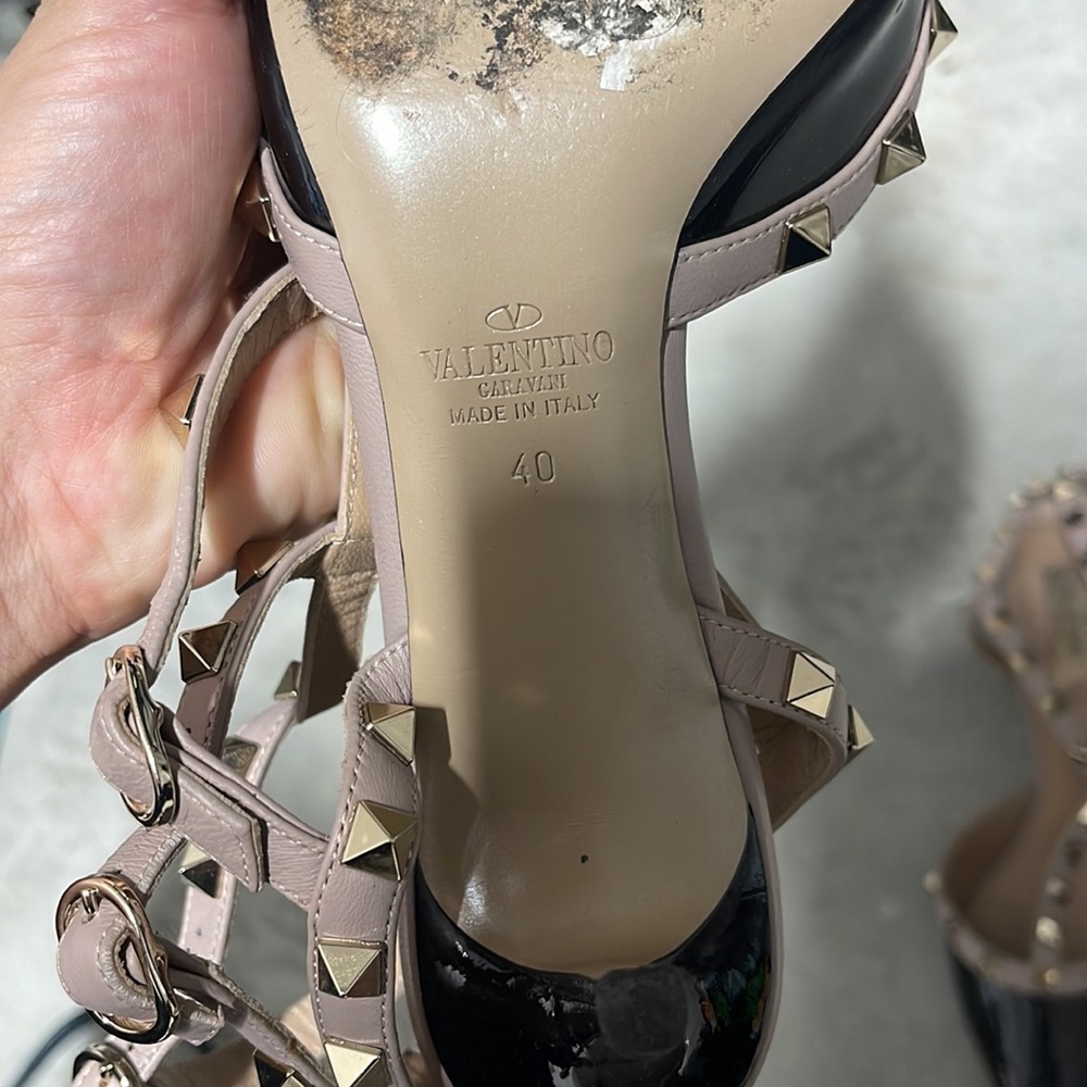 Valentino Garavani Black and Beige Studded Heels - Picture 4 of 4